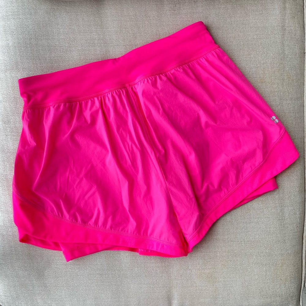 Sweaty Betty Hot Pink Training Day Shorts Size M